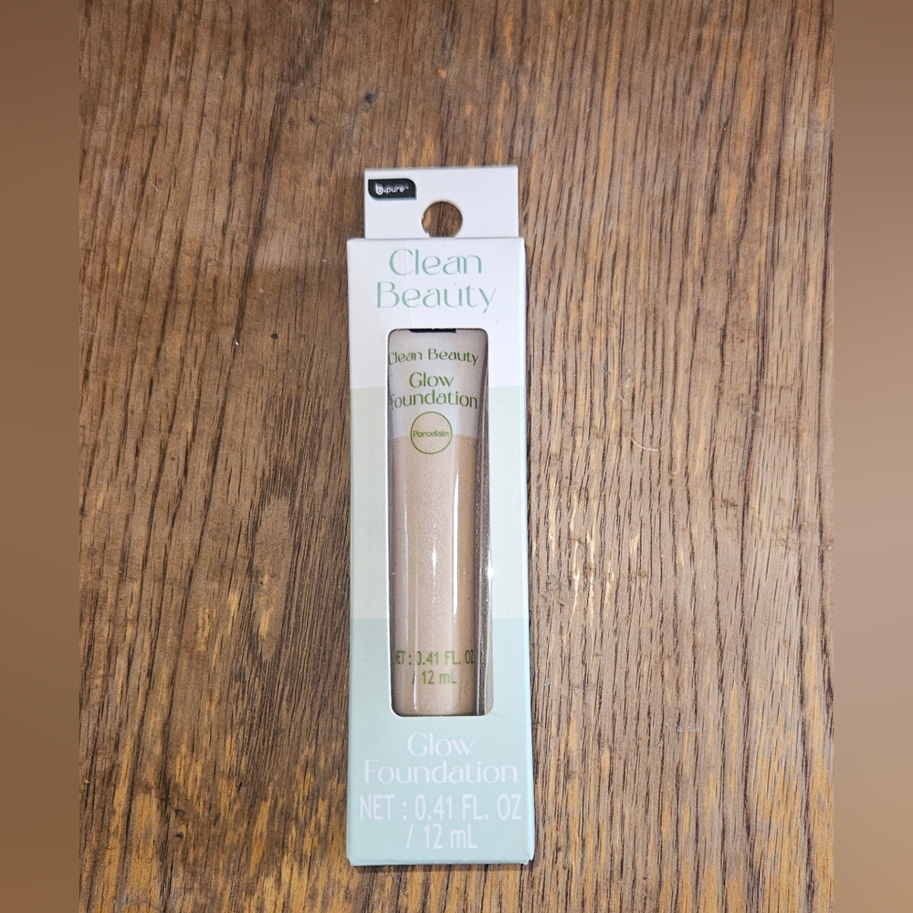 B Pure Clean Beauty Glow Foundation - Porcelain 0.41fl Oz BNIB